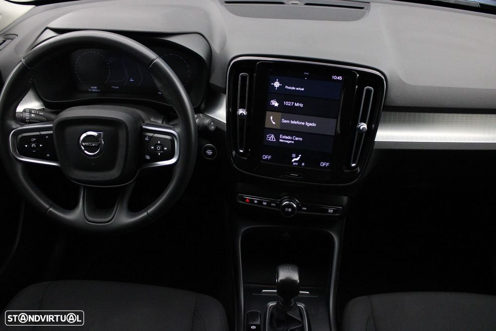 Volvo XC 40 1.5 T2 Momentum - 9