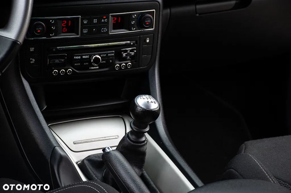 Citroën C5 Tourer HDi 140 FAP Exclusive - 33