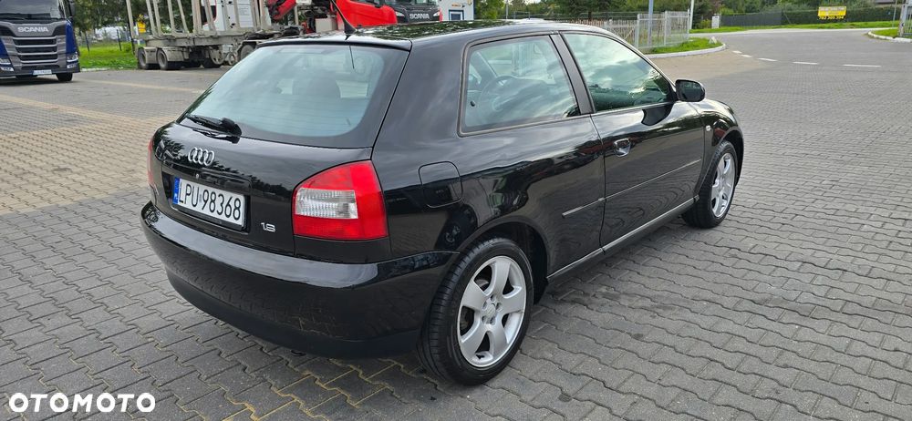 Audi A3 1.6 Attraction - 4