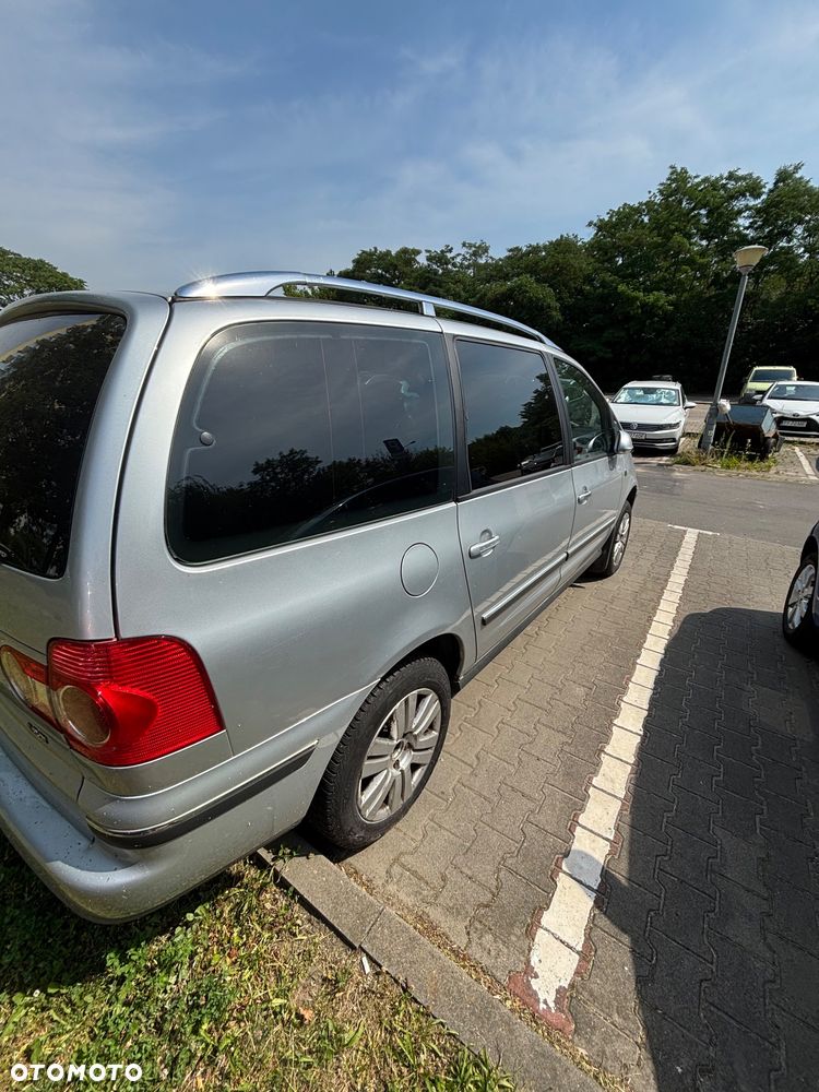 Volkswagen Sharan - 5