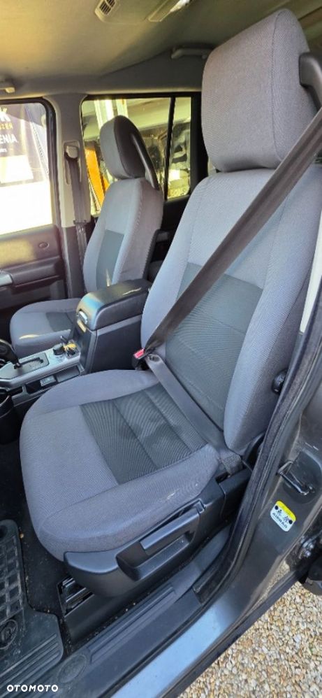 Land Rover Discovery - 34