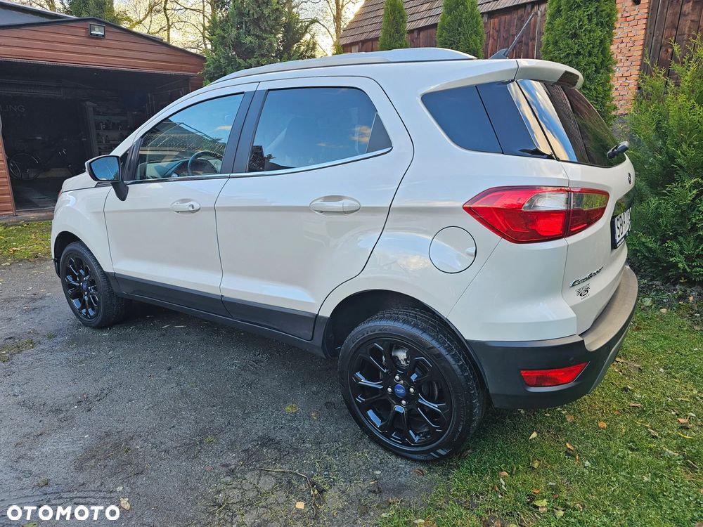 Ford EcoSport - 8