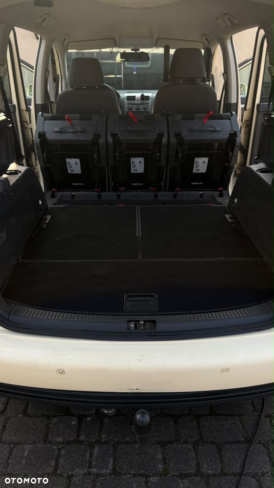 Volkswagen Touran 1.9 TDI DPF United - 36