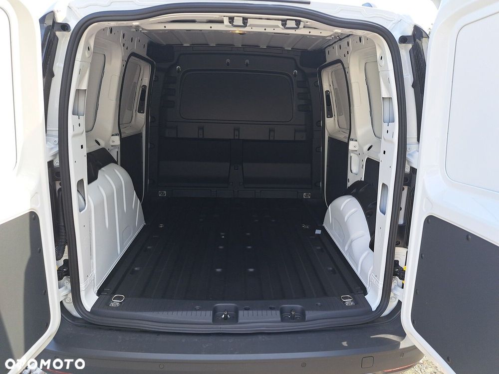 Volkswagen Caddy 2.0 TDI PanAmericana DSG - 8