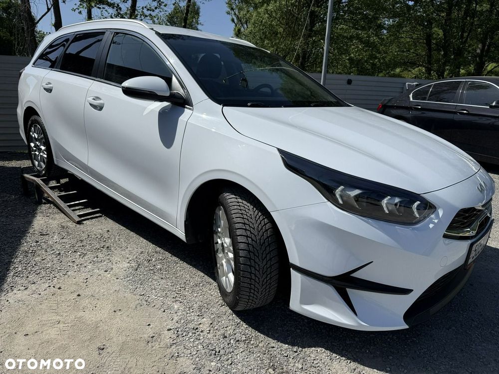 Kia Ceed - 5