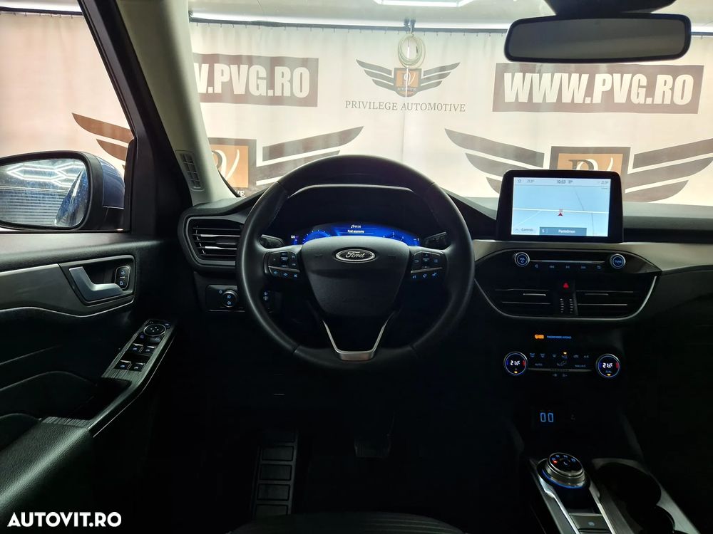 Ford Kuga 1.5 EcoBlue Aut. TITANIUM - 19