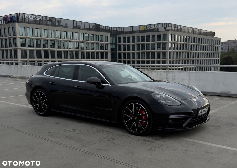 Porsche Panamera Turbo - 16