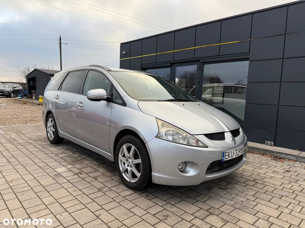 Mitsubishi Grandis 2.4 Inform - 5