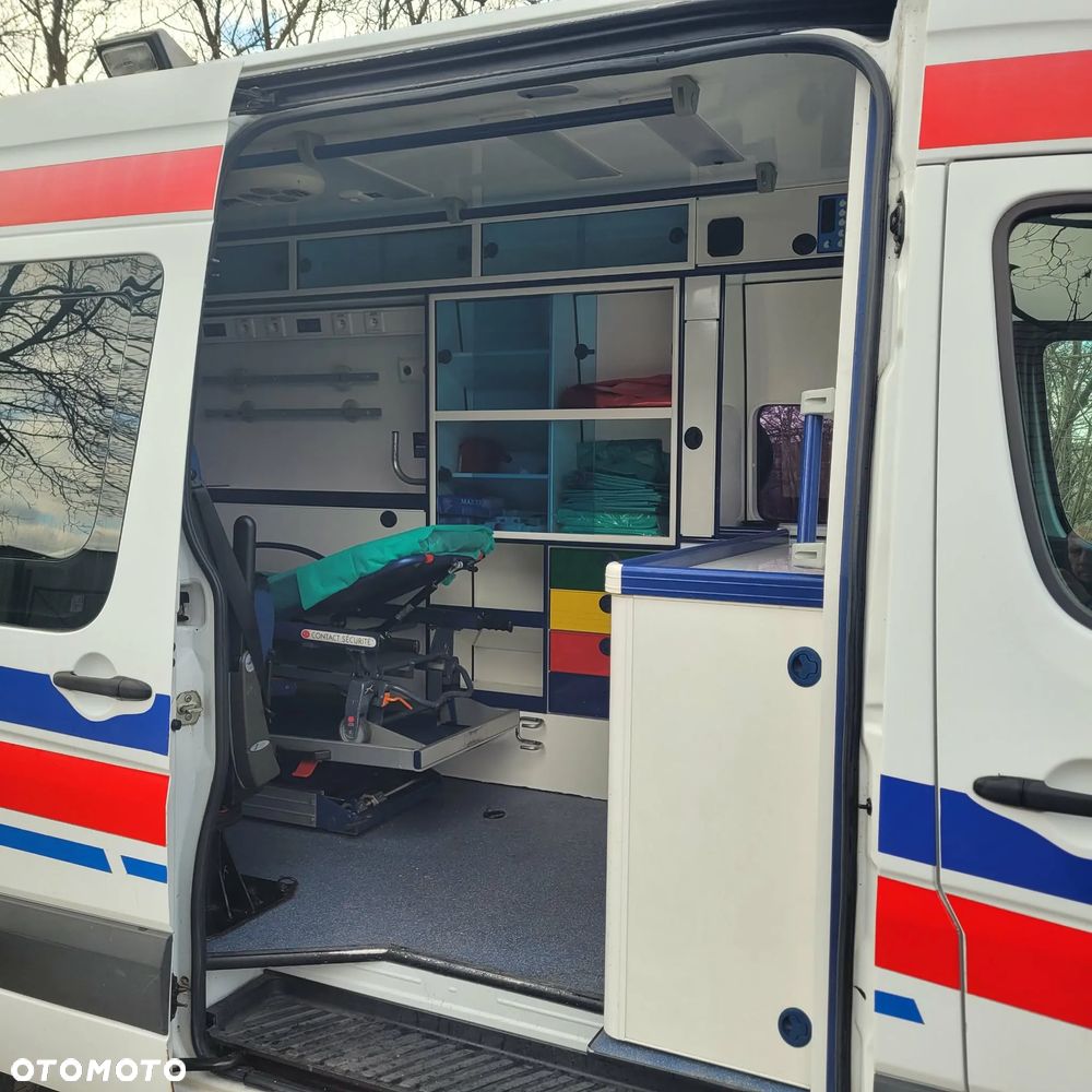 Mercedes-Benz Sprinter - 7