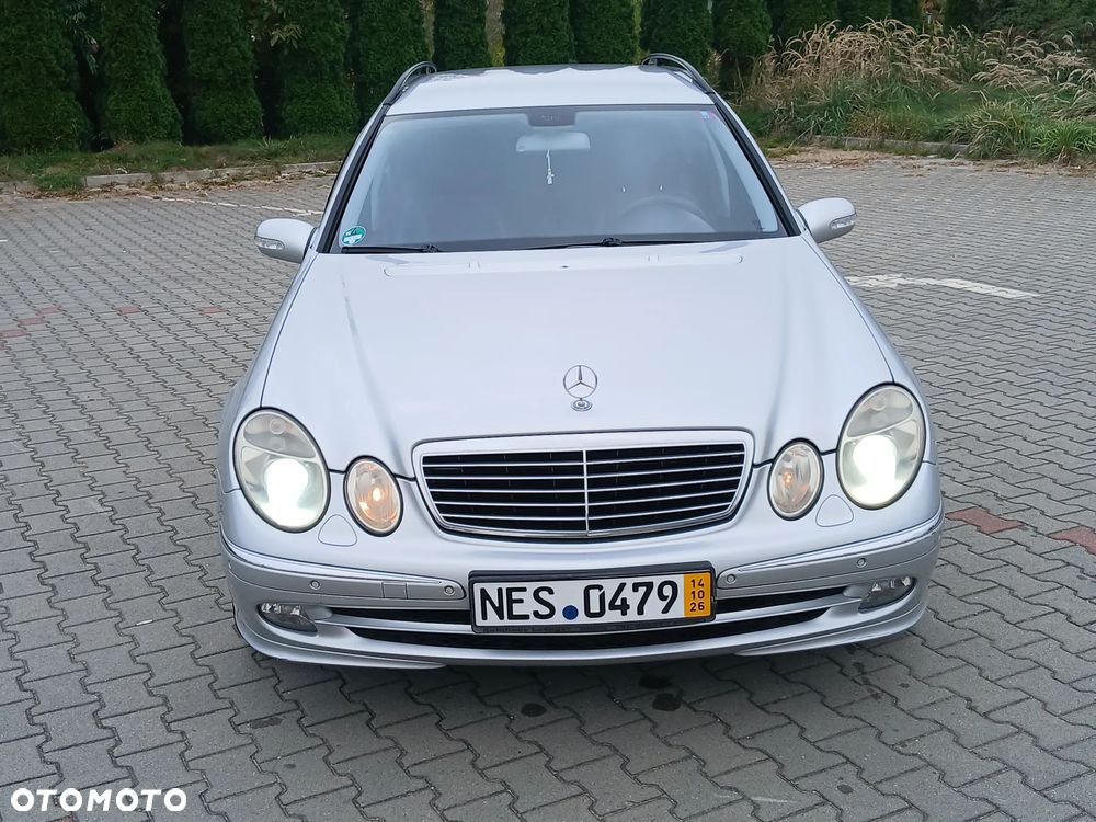 Mercedes-Benz Klasa E - 26
