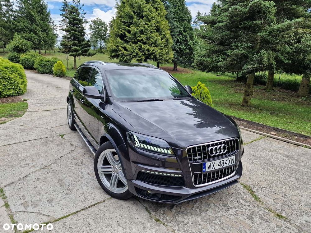 Audi Q7 - 1