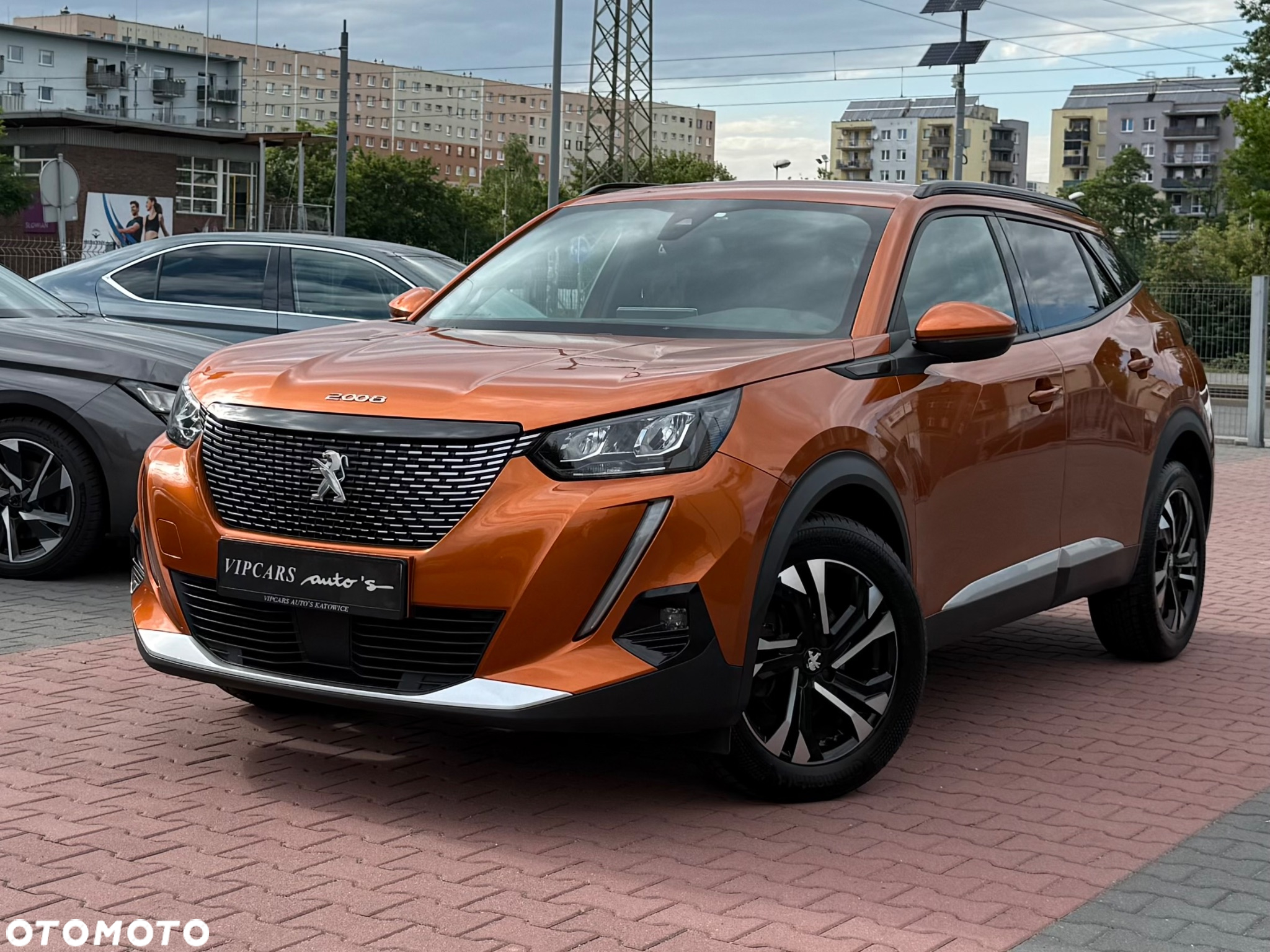 Peugeot 2008 1.5 BlueHDi Allure S&S - 15