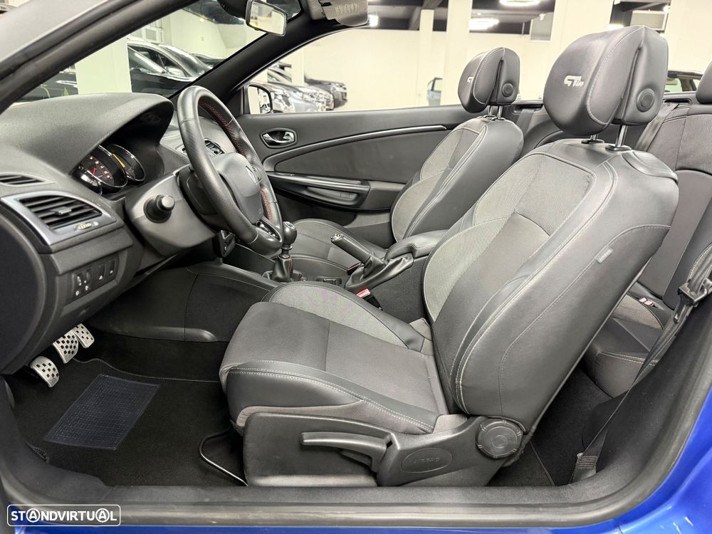 Renault Mégane CC 1.6 dCi GT Line SS - 16