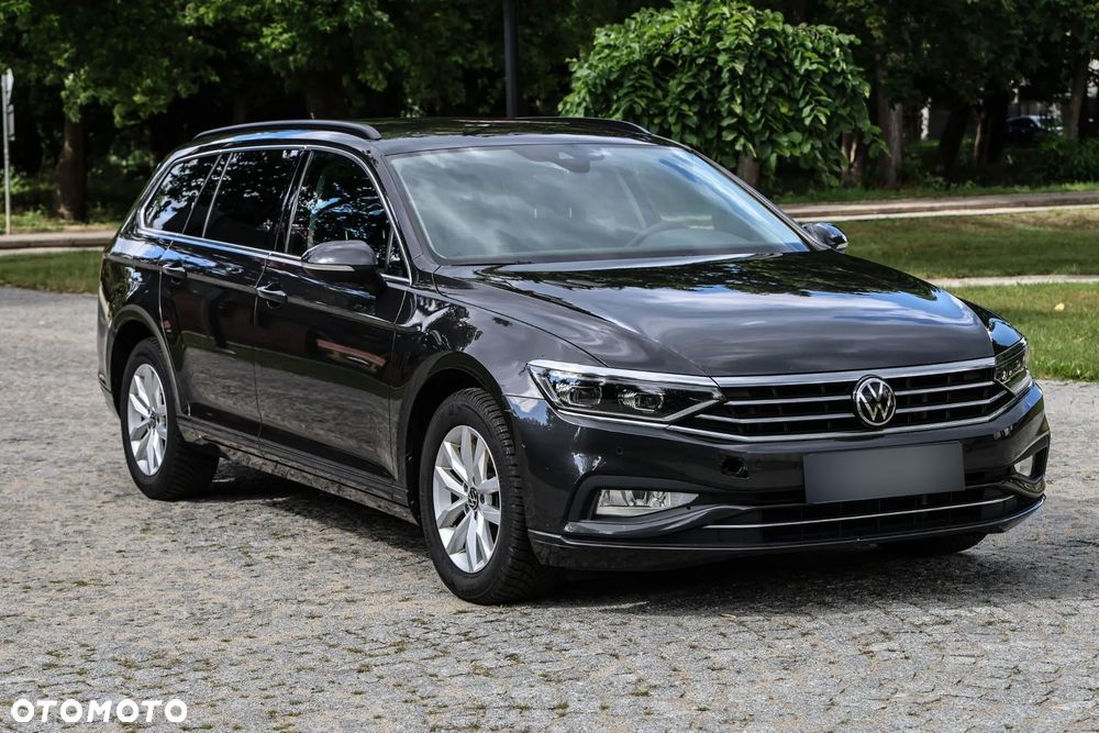 Volkswagen Passat 2.0 TDI SCR DSG Business - 2