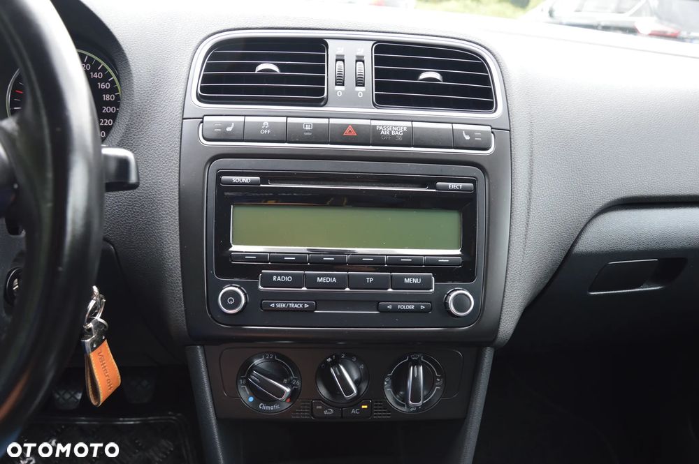 Volkswagen Polo - 28