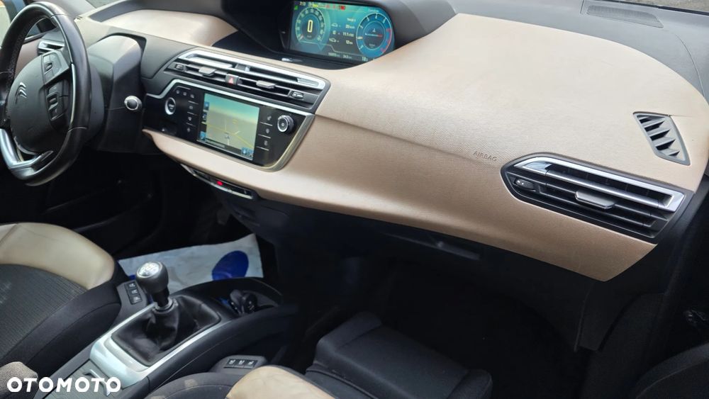 Citroën C4 Picasso PureTech 130 Stop&Start Exclusive - 24