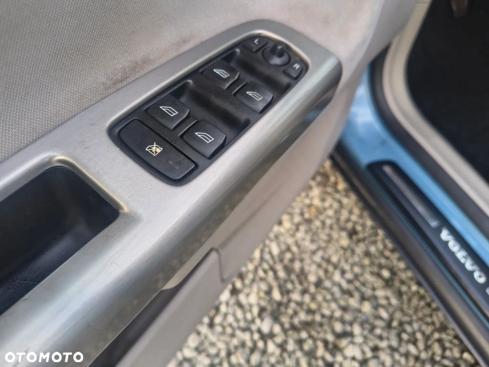 Volvo V50 1.6D DPF Kinetic - 13