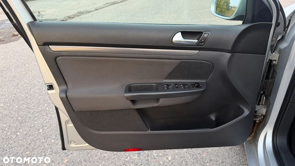 Volkswagen Golf 1.9 TDI Edition - 19