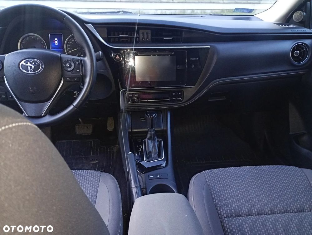 Toyota Corolla 1.6 Prestige MS EU6 - 9