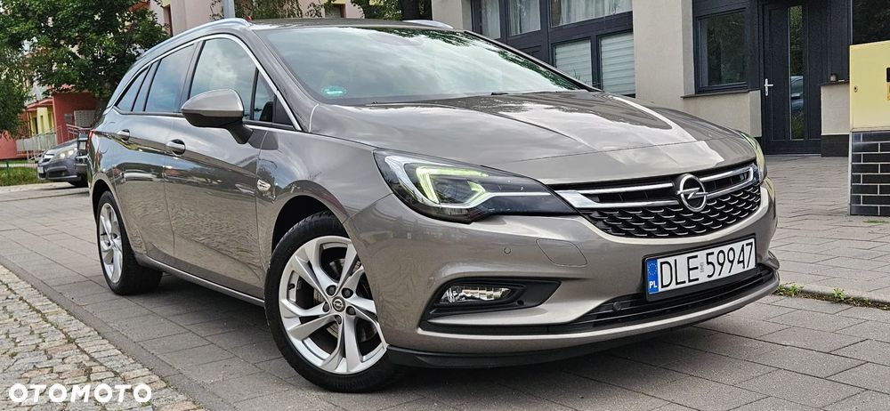 Opel Astra 1.6 D (CDTI) Start/Stop Dynamic - 18