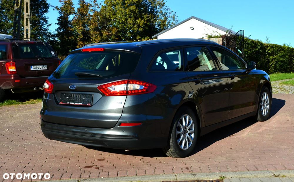 Ford Mondeo 1.5 TDCi Start-Stopp Business Edition - 4