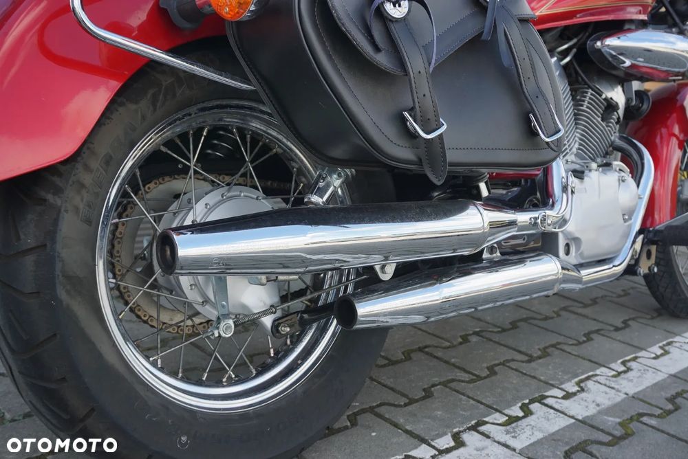 Suzuki Intruder - 10