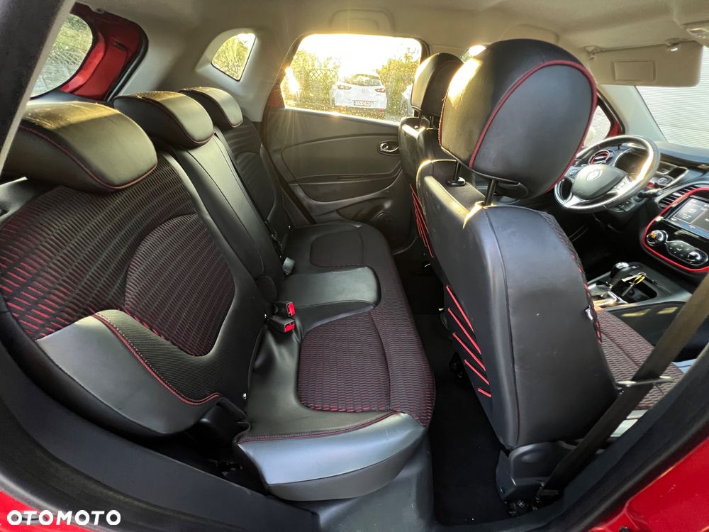 Renault Captur TCe 120 EDC Helly Hansen - 26