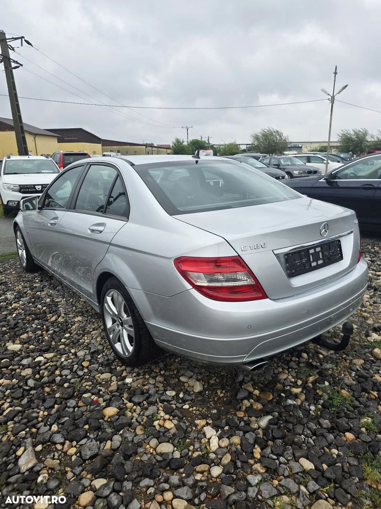 Mercedes-Benz C - 4