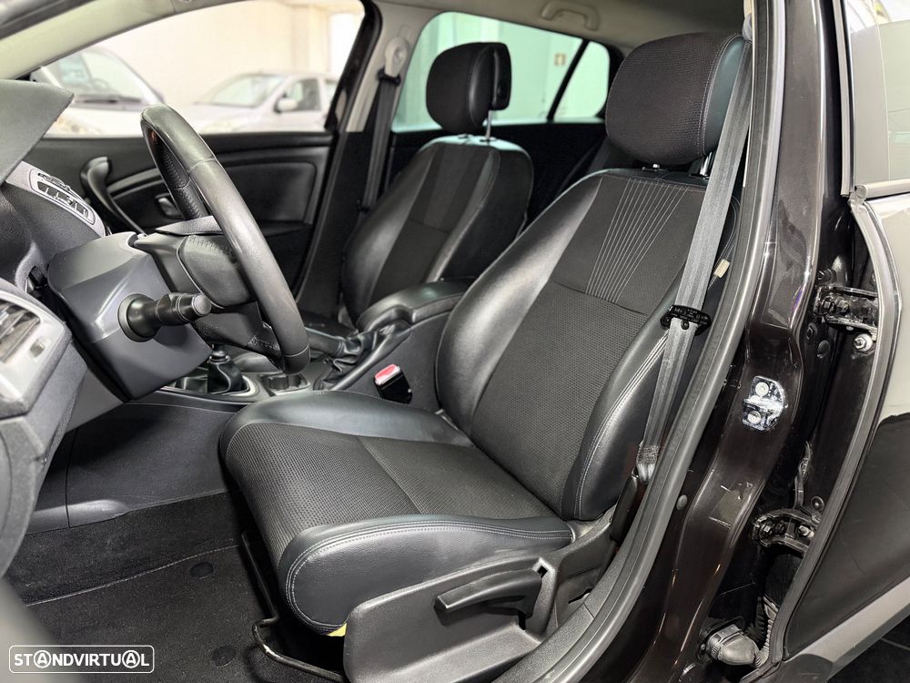 Renault Mégane Sport Tourer ENERGY dCi 110 Start & Stopp Dynamique - 13