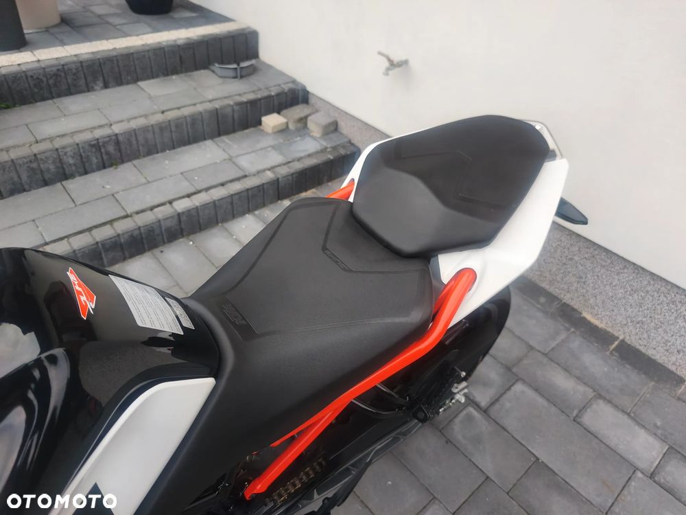 KTM Duke - 24