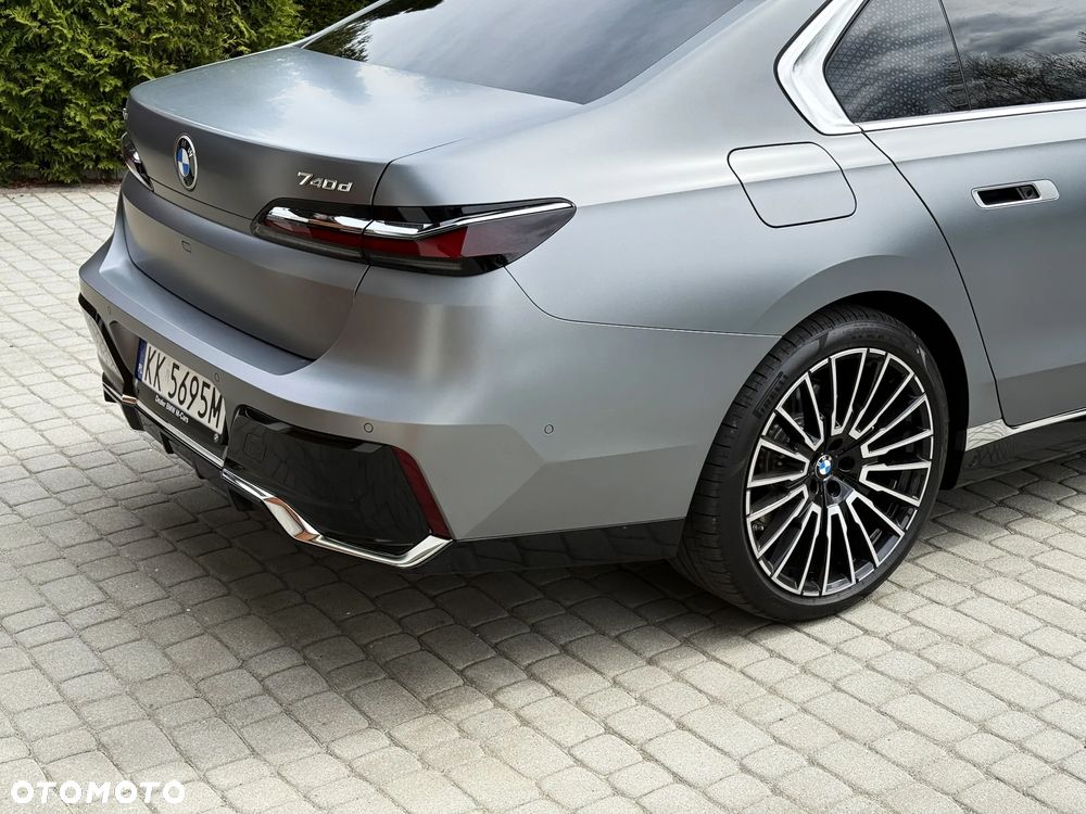 BMW Seria 7 - 7