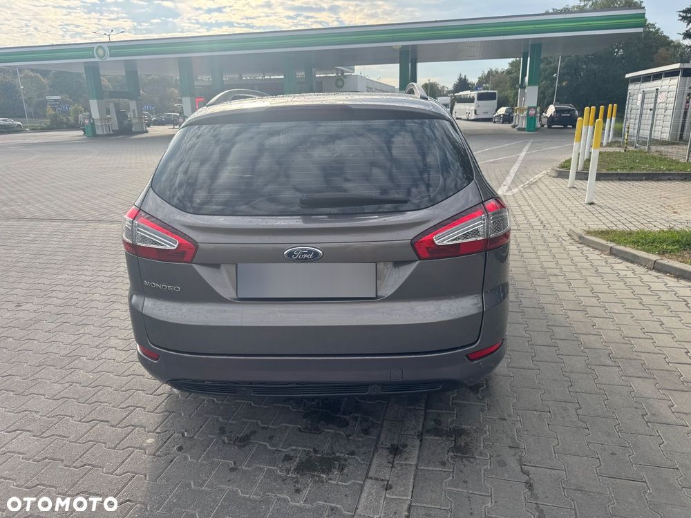 Ford Mondeo - 6