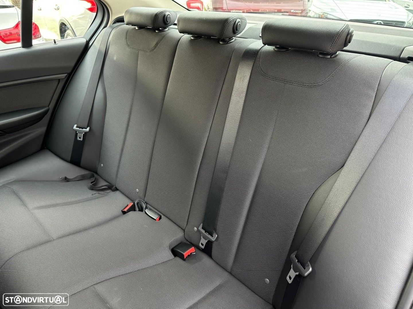BMW 318 d Auto Line Modern - 37