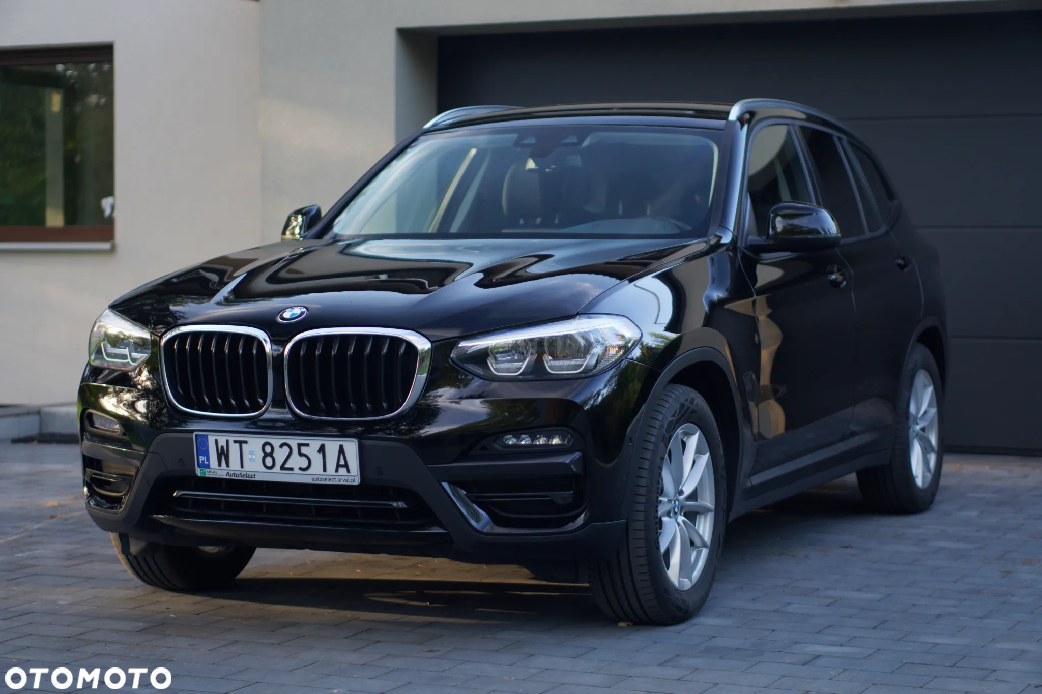BMW X3 xDrive20i Advantage - 3