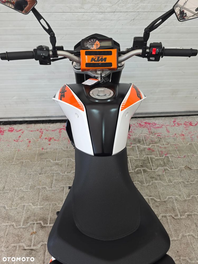 KTM Duke - 28