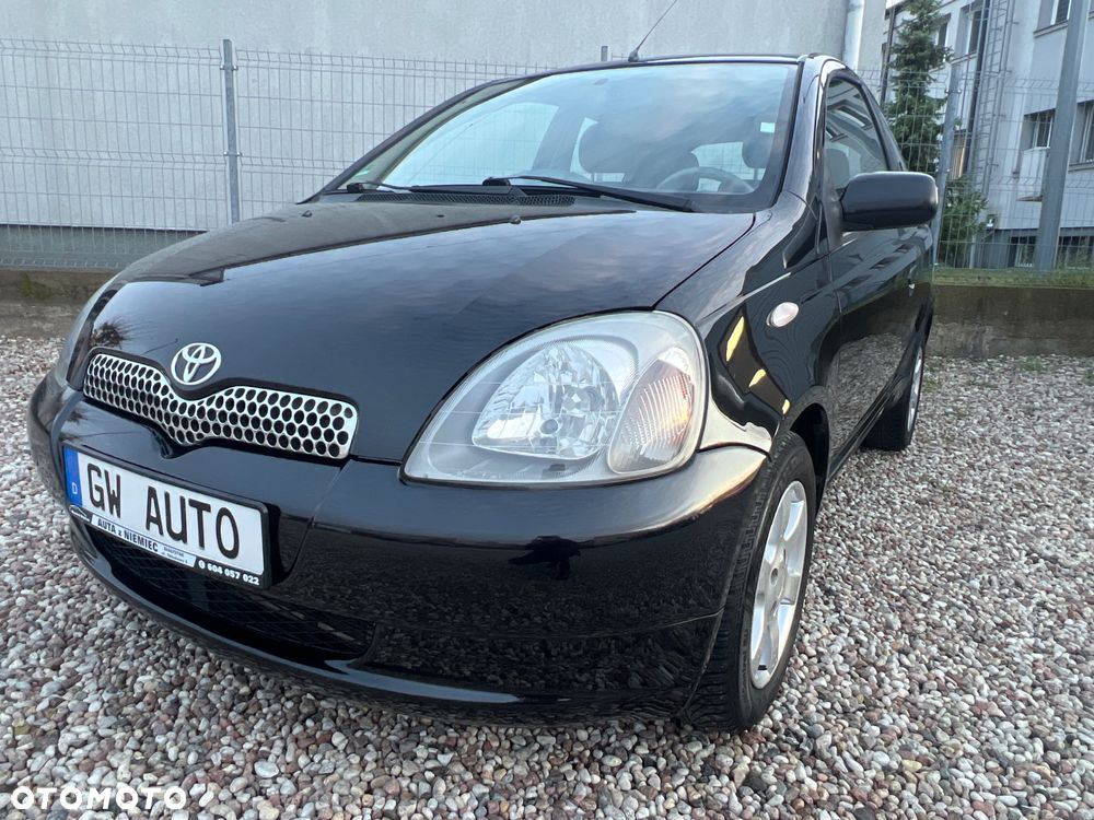 Toyota Yaris - 8