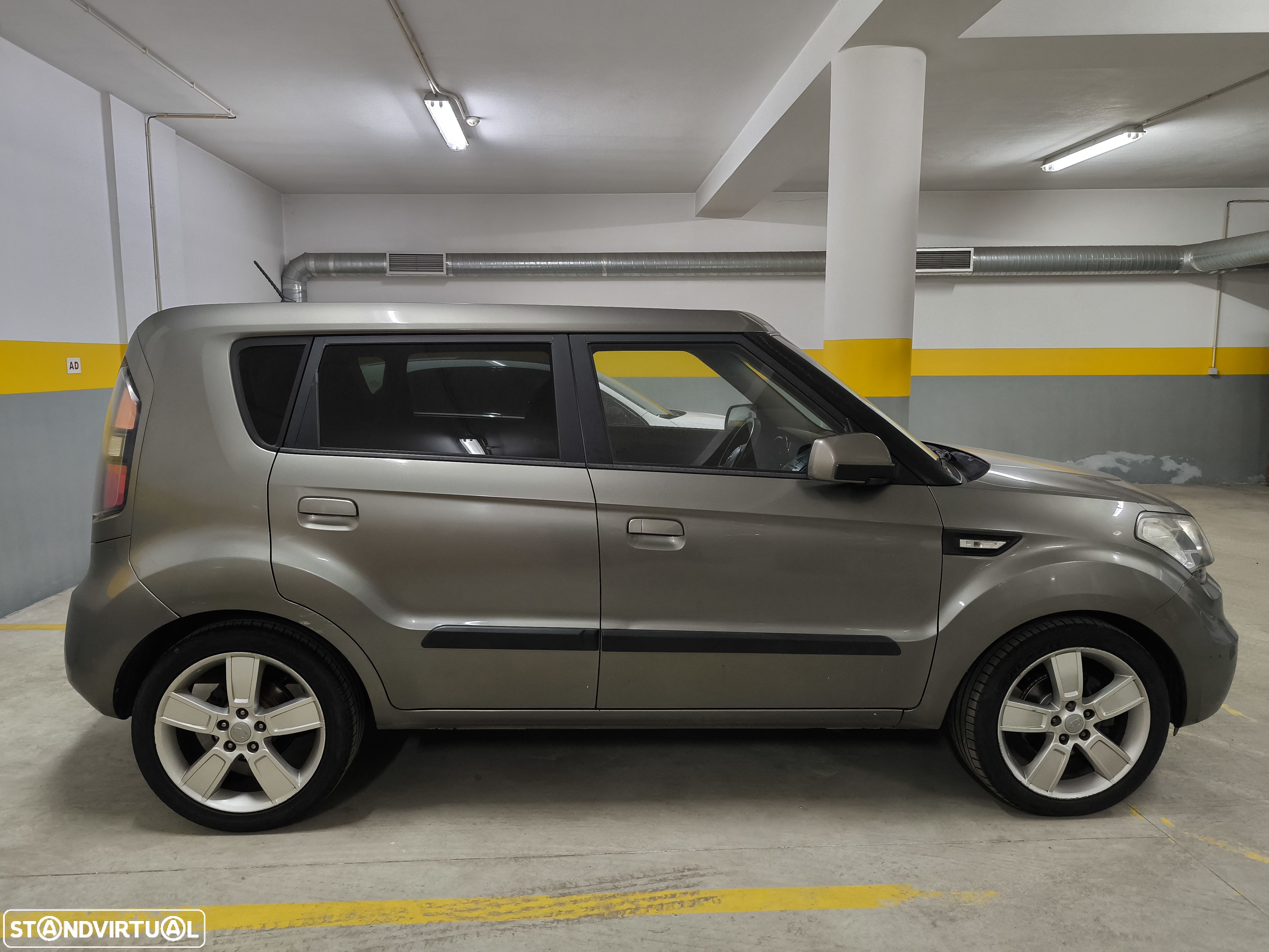 Kia Soul 1.6 CRDi TX - 1