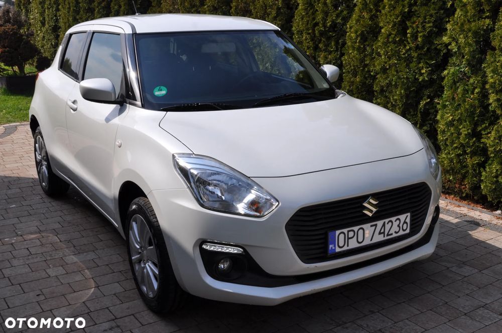 Suzuki Swift 1.2 Dualjet Allgrip Comfort - 21