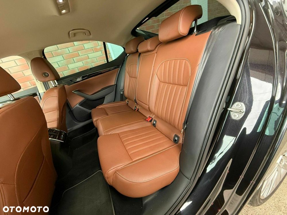 Skoda Superb 2.0 TDI SCR L&K DSG - 10