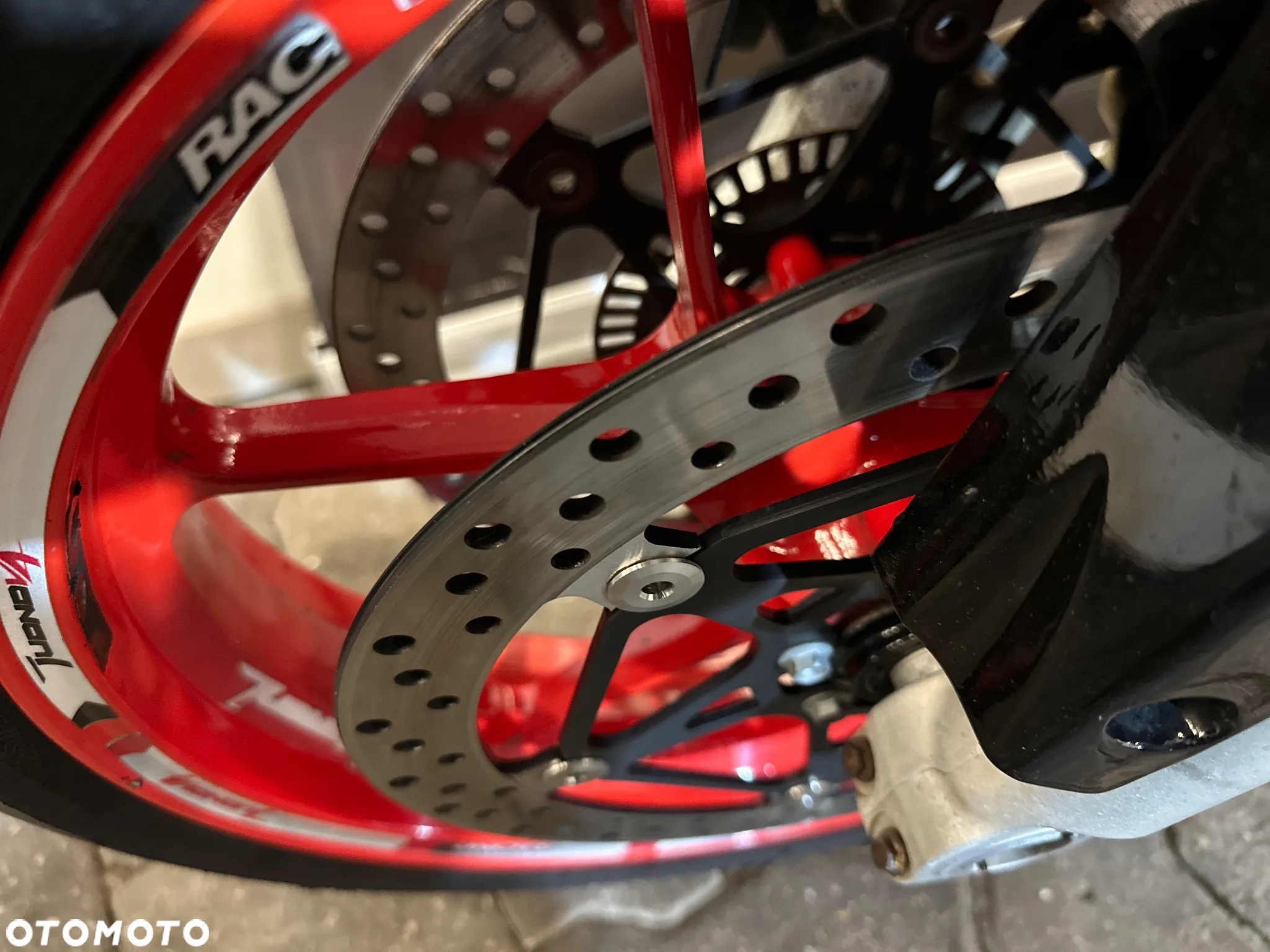 Aprilia RSV - 9