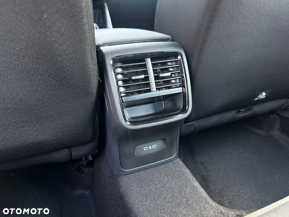 Skoda Octavia 1.5 TSI mHEV Drive Essence DSG - 27