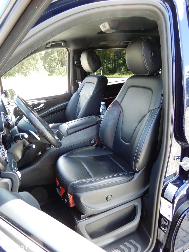 Mercedes-Benz Klasa V 300 d 4-Matic Exclusive 9G-Tronic (d³ugi) - 29