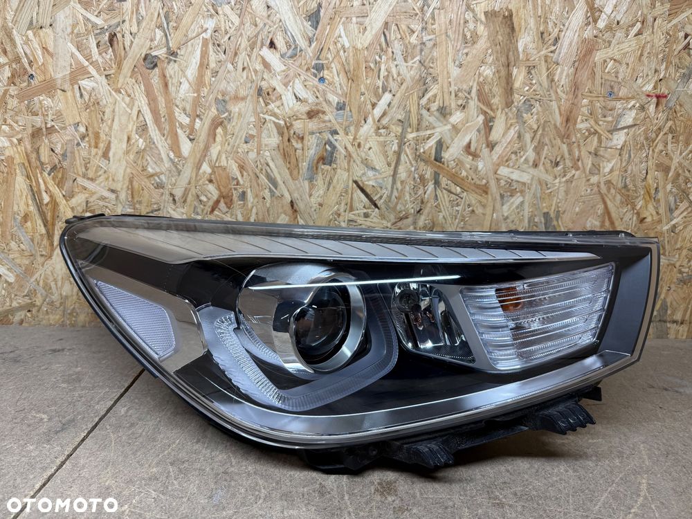 LAMPA PRAWY PRZÓD PRZEDNIA PRAWA SOCZEWKA LED KIA RIO IV 92102-H8 - 13