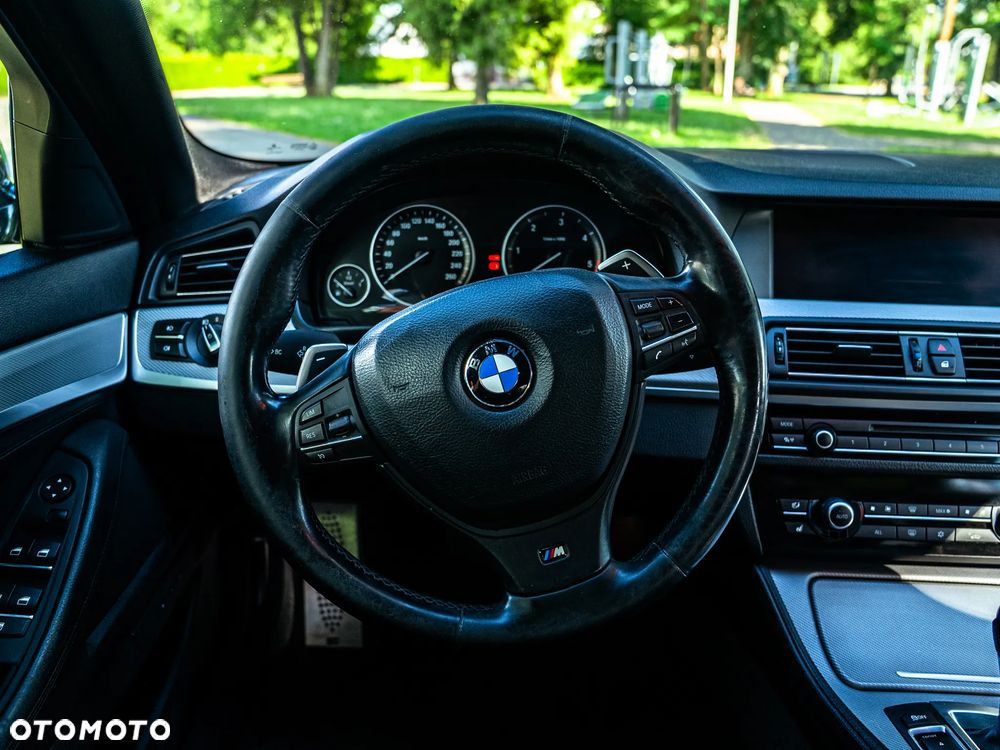 BMW Seria 5 - 21