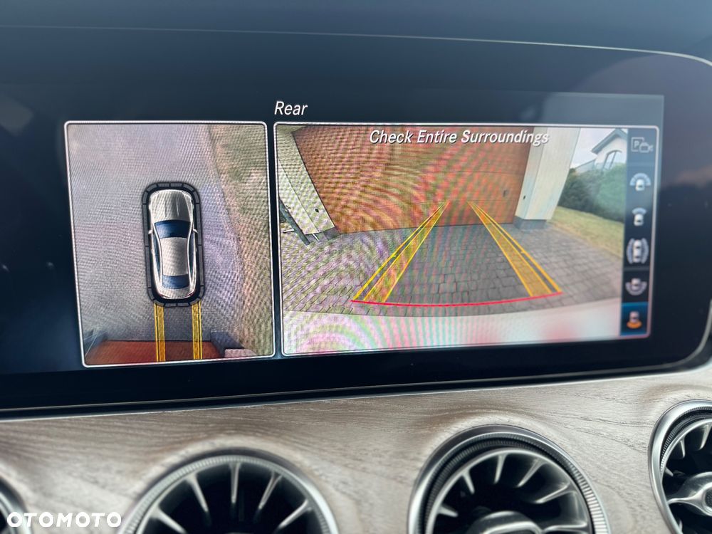 Mercedes-Benz Klasa E 400 4-Matic 9G-TRONIC - 37