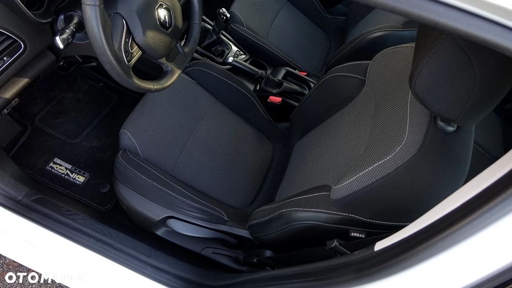 Renault Megane - 5