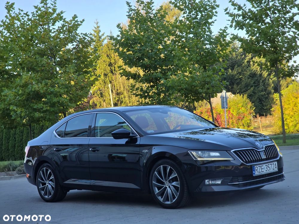 Skoda Superb 2017 photo 4