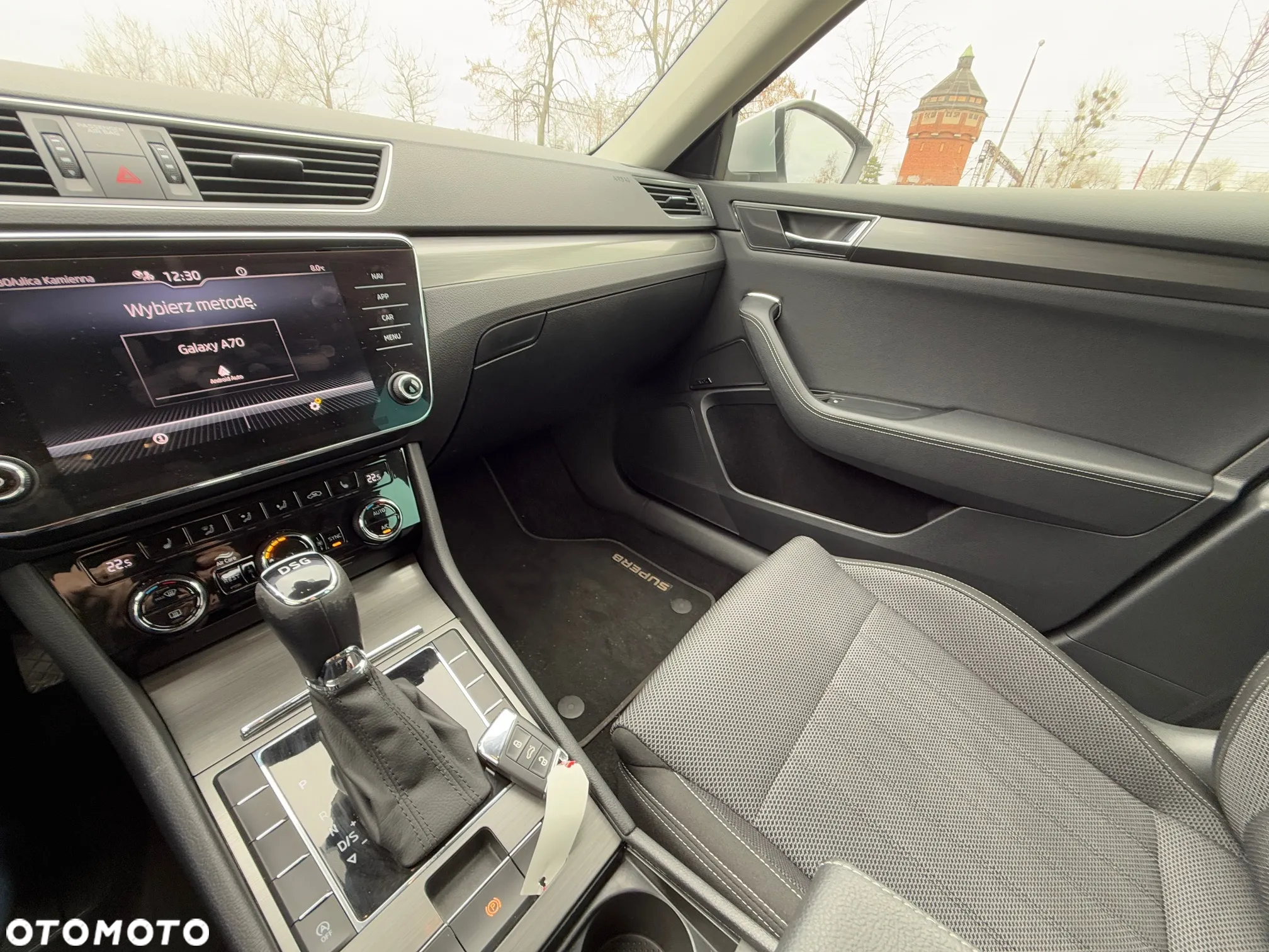 Skoda Superb 2.0 TDI SCR Style DSG - 31