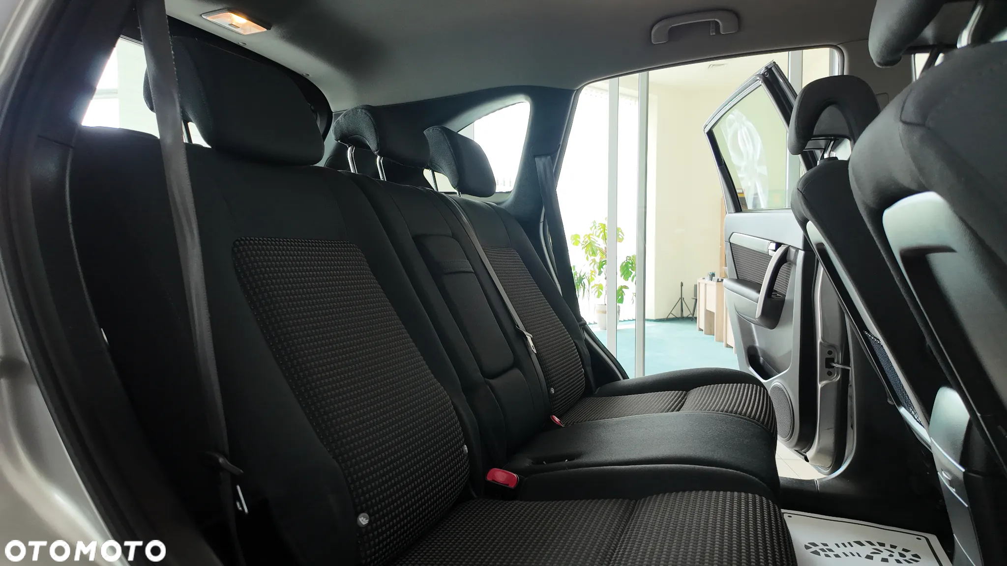 Chevrolet Captiva 2.4 2WD 5 Sitzer LS - 33