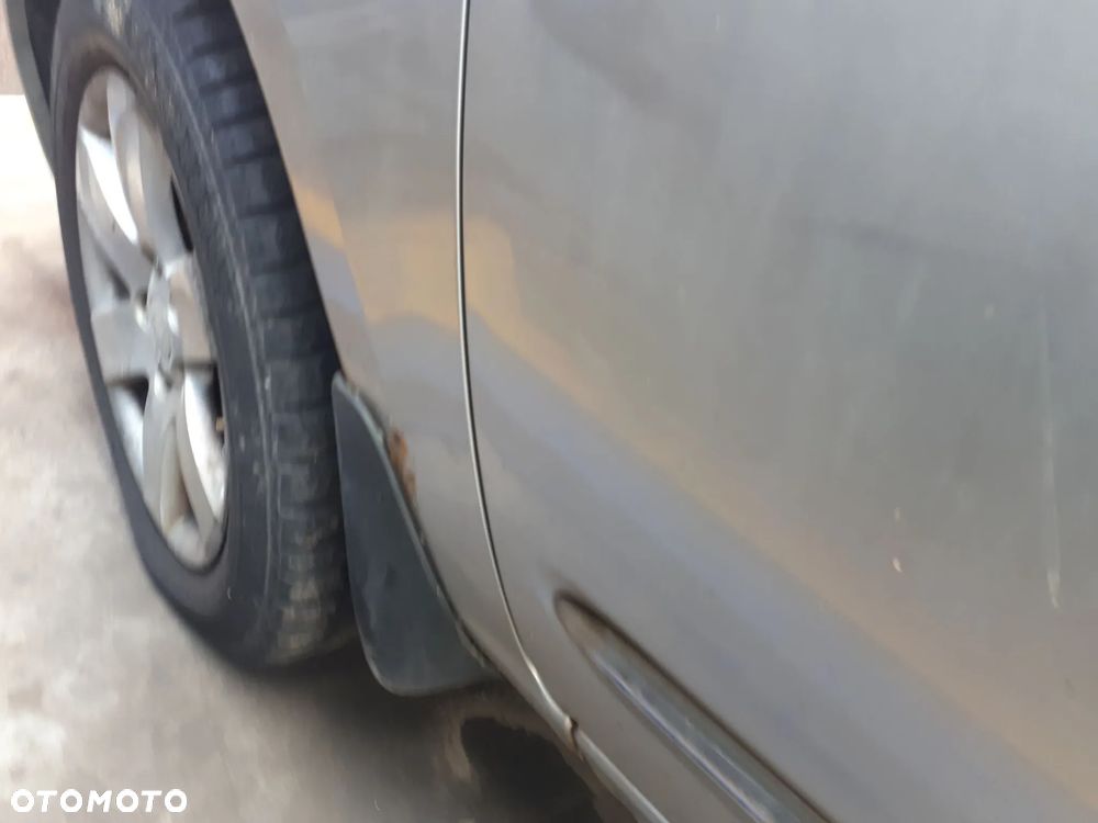 KIA CARENS III 06-11 OSŁONA PRZECIWSŁONECZNA PRAWA LEWA  7S - 22